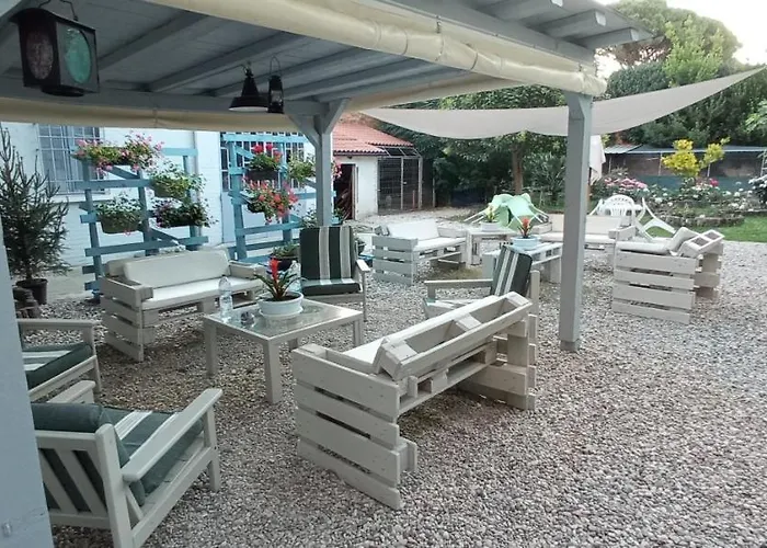 Ad Astra Bed and Breakfast 4*