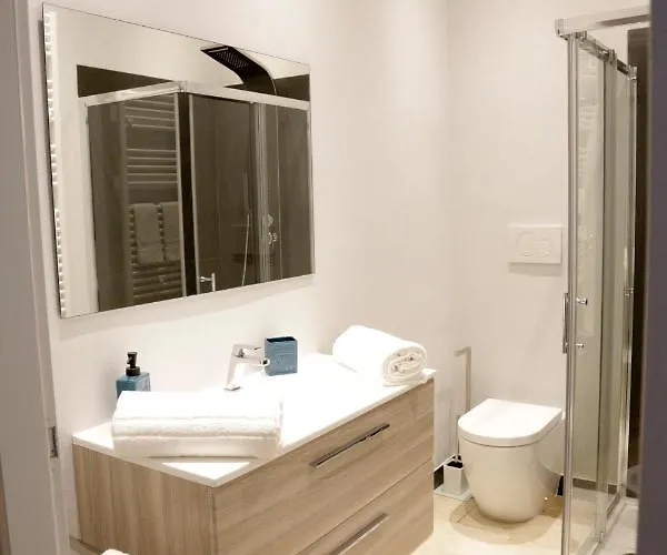 住宿加早餐酒店 Ad Astra 拉文纳