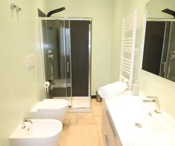 Ad Astra Bed and Breakfast Ραβένα